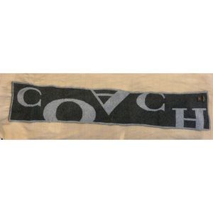 Coach scarf with wool and cashmere